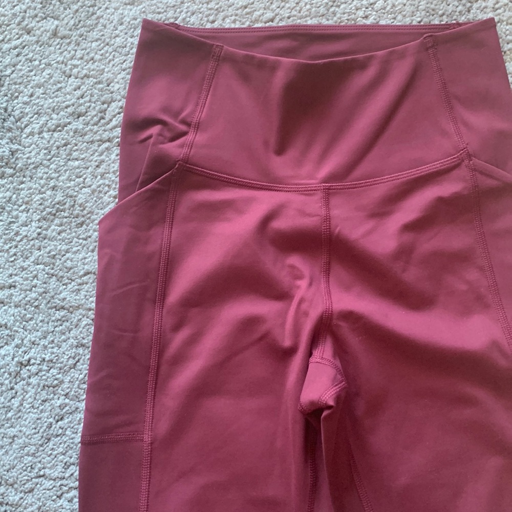 Girlfriend Collective Compressive High Rise Leggings in Mulberry - Size S - Picture 9 of 17